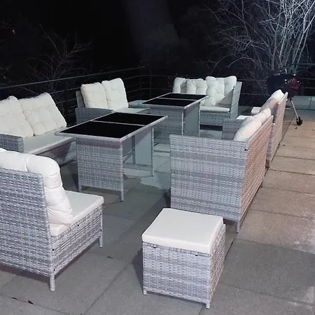 La Lumbre: Encanto Con Piscina Todo El Ano Villa Castillejo de Mesleon