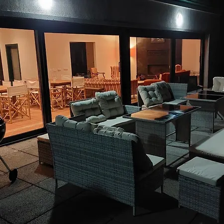 La Lumbre: Encanto Con Piscina Todo El Ano Castillejo de Mesleon