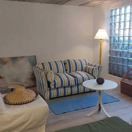 La Lumbre: Encanto Con Piscina Todo El Ano Castillejo de Mesleon