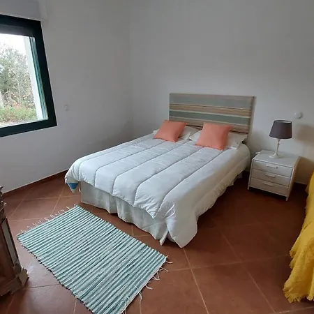 La Lumbre: Encanto Con Piscina Todo El Ano Villa