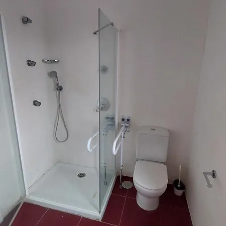 La Lumbre: Encanto Con Piscina Todo El Ano