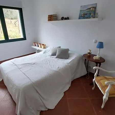 La Lumbre: Encanto Con Piscina Todo El Ano Villa Castillejo de Mesleon