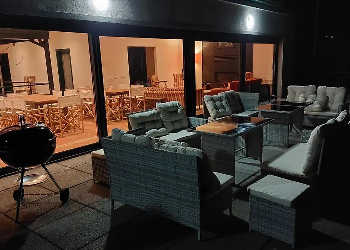 La Lumbre: Encanto Con Piscina Todo El Ano Castillejo de Mesleón