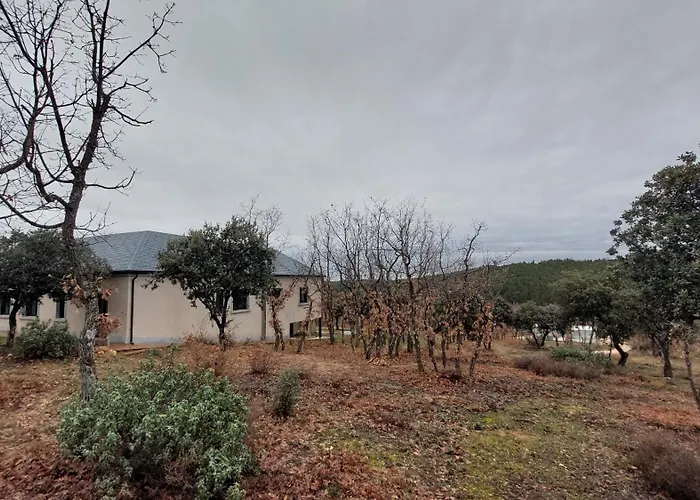 La Lumbre: Encanto Con Piscina Todo El Ano