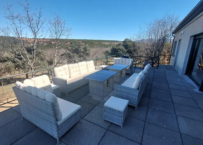 La Lumbre: Encanto Con Piscina Todo El Ano