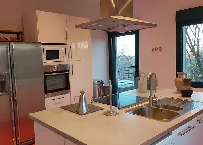 La Lumbre: Encanto Con Piscina Todo El Ano *