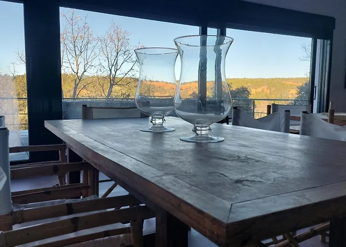 Villa La Lumbre: Encanto Con Piscina Todo El Ano Castillejo de Mesleón