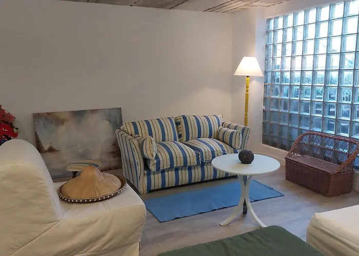 La Lumbre: Encanto Con Piscina Todo El Ano Castillejo de Mesleón