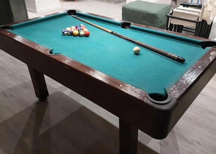 Villa La Lumbre: Encanto Con Piscina Todo El Ano Castillejo de Mesleón