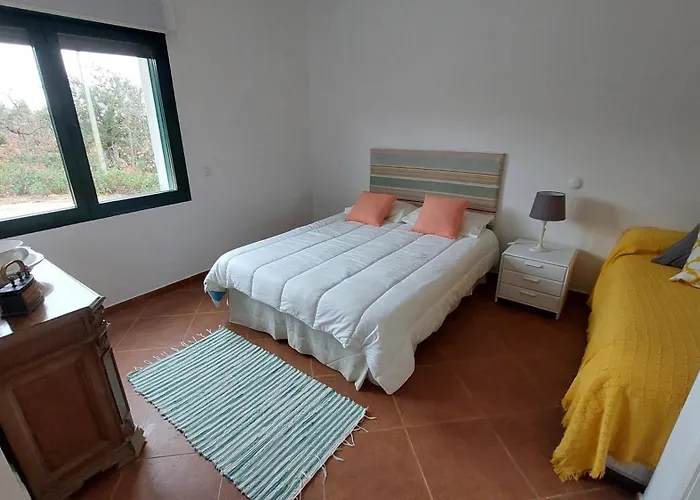 La Lumbre: Encanto Con Piscina Todo El Ano Villa