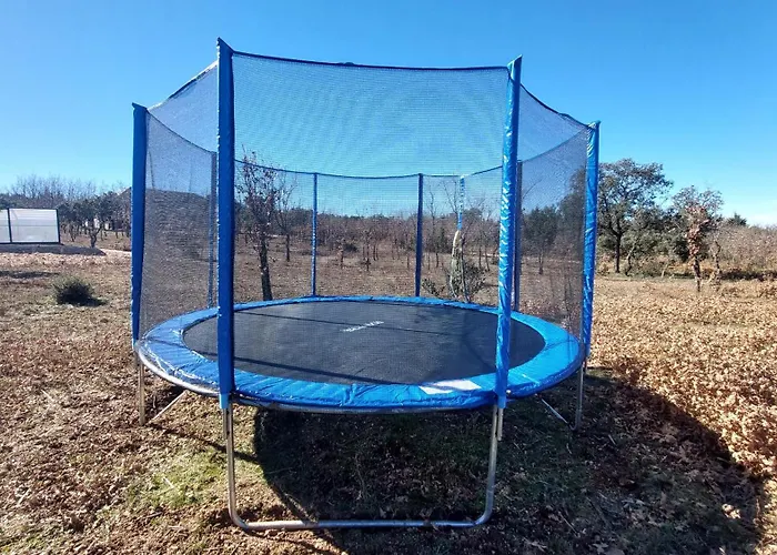 La Lumbre: Encanto Con Piscina Todo El Ano *